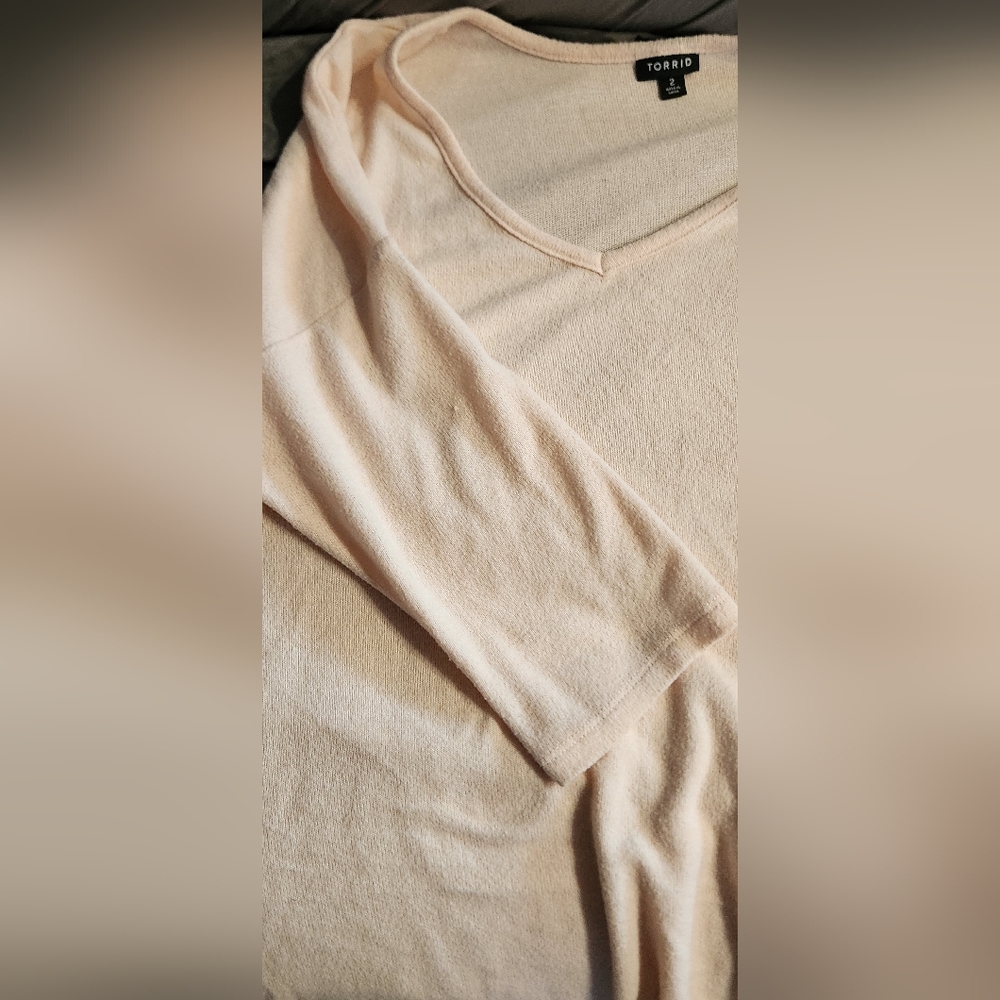 Light Pink Sweater Torrid Size 2 - image 6